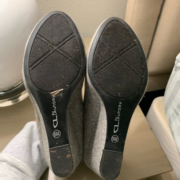 CL by Chinese laundry gray flannel wedges size 8.5 - Picture 5 of 8
